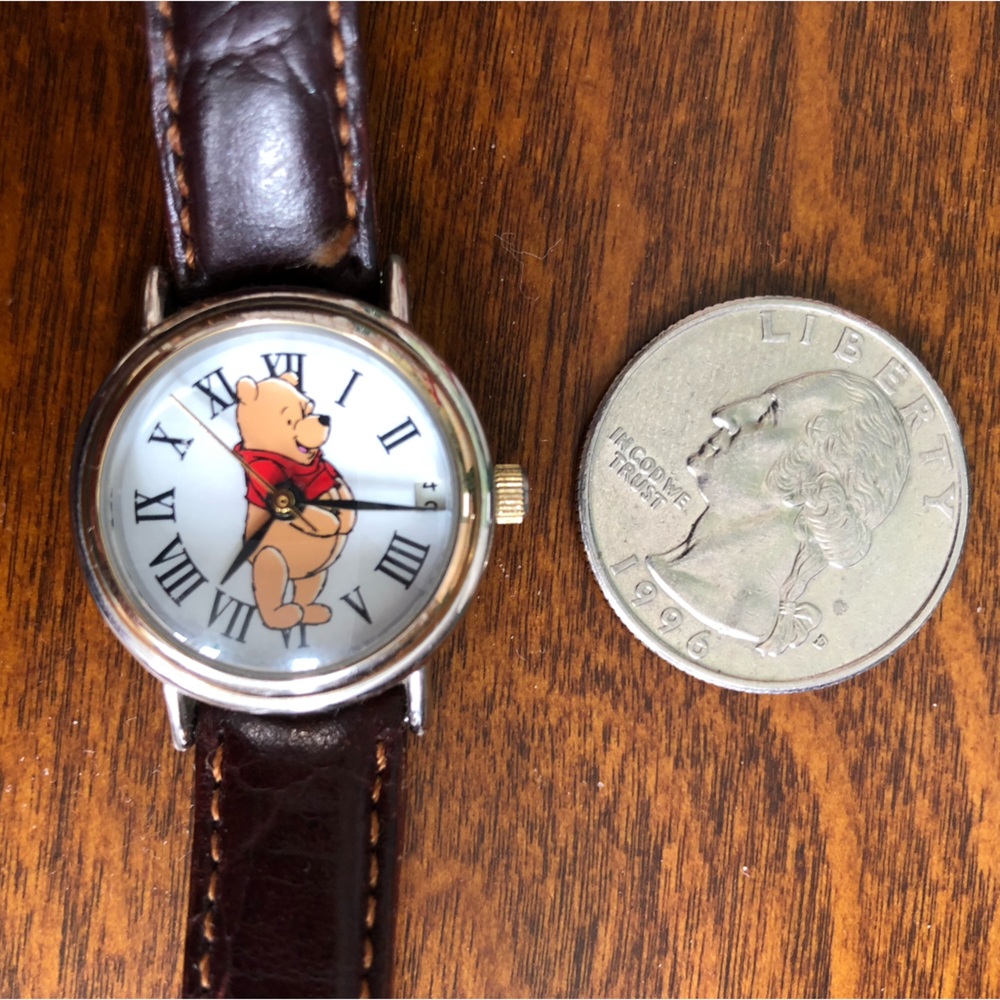 Winnie-the-Pooh Watch w/Brown Band - Picture 6 of 6